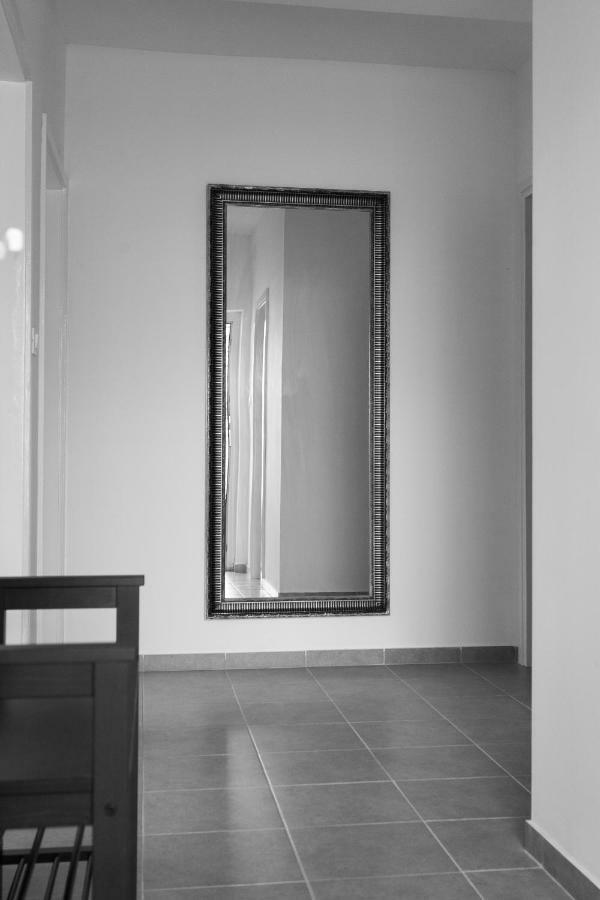Vintage Appartement Duće Buitenkant foto