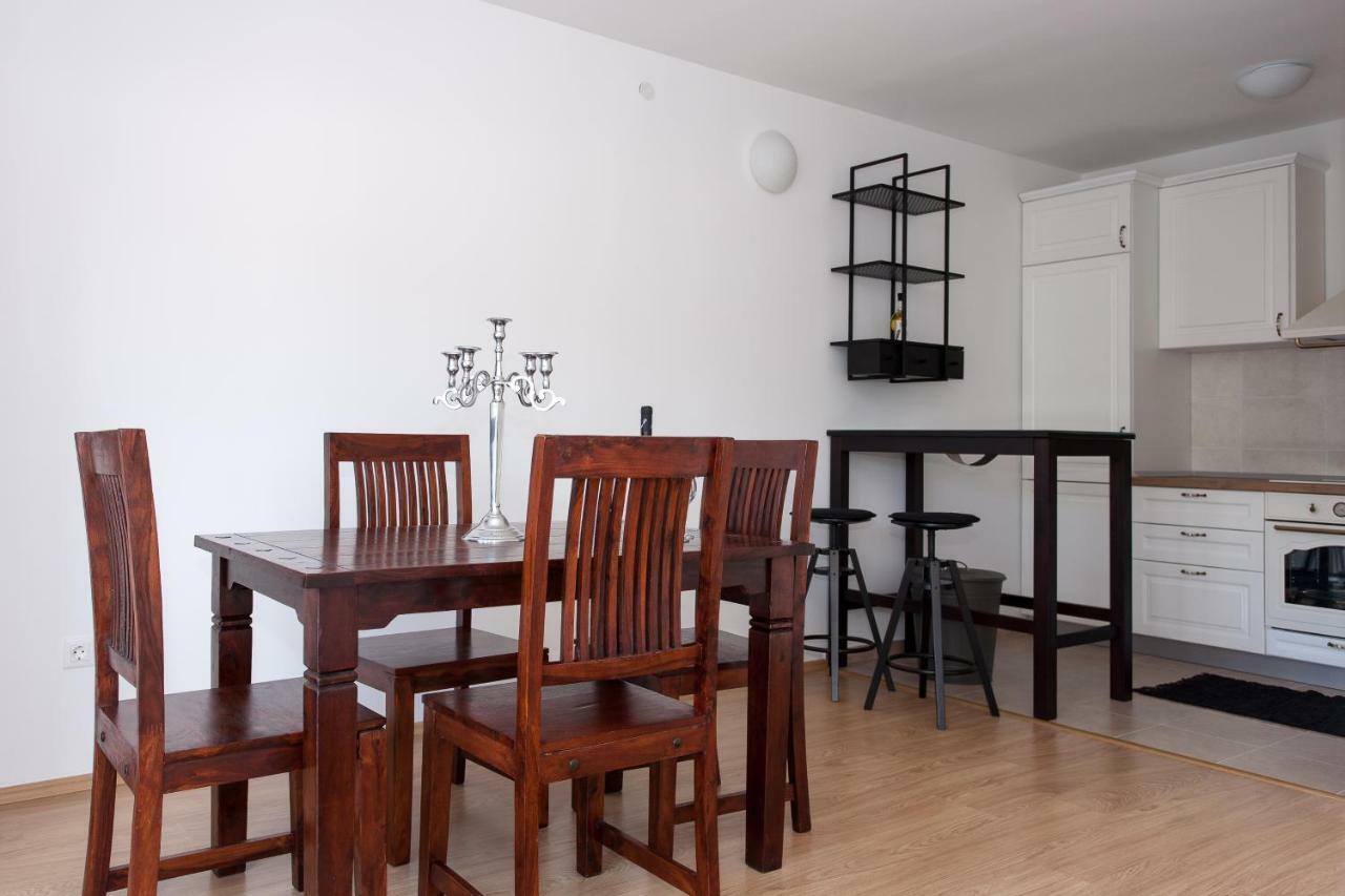 Vintage Appartement Duće Buitenkant foto